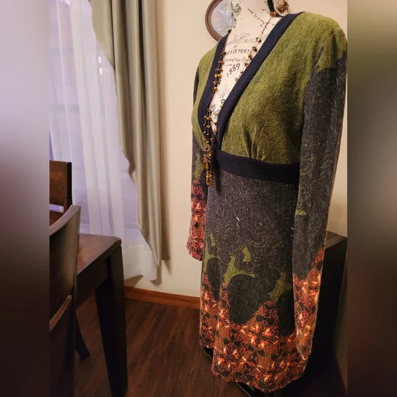 ARYEH ANTHROPOLOGIE - Sweater Dress - Women's Size M - Picture 5 of 13